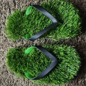 Grass Flip-Flops L 11